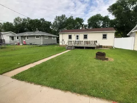 1001 S 19th St, Grand Forks, ND 58201 photo 21