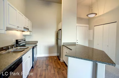 11038 Lake City Way NE, Seattle, WA 98125