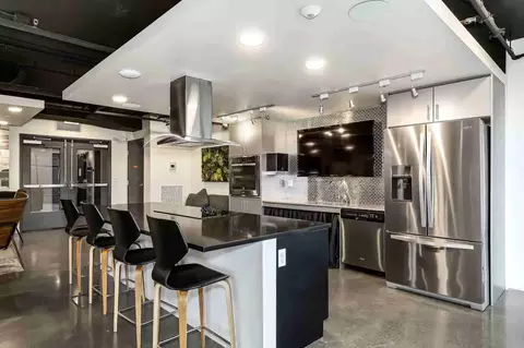 4200 S Othello St, Seattle, WA 98118 photo 11