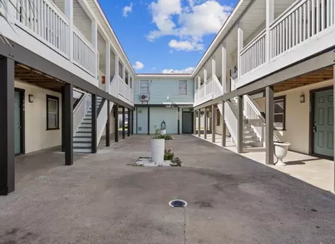 918 Ave G - Per Gas, Galveston, TX 77550
