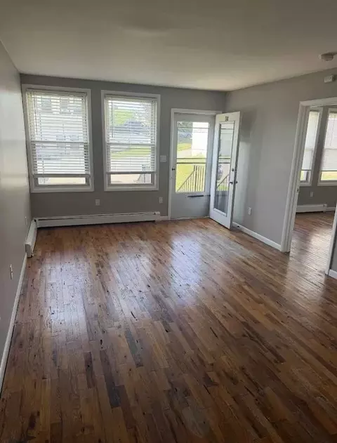 321 Monroe St, Freemansburg, PA 18017
