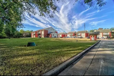 4204 N Harrison St, Shawnee, OK 74804