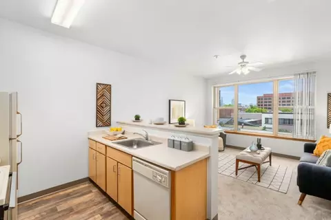 314 NW 5th Ave, Portland, OR 97209