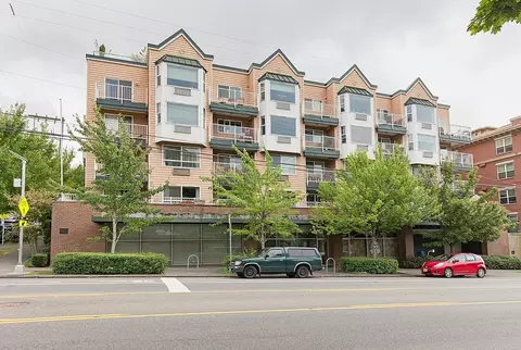 1307 N 43rd St, Seattle, WA 98103