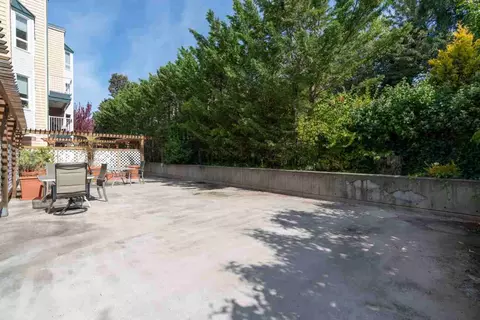 1307 N 43rd St, Seattle, WA 98103