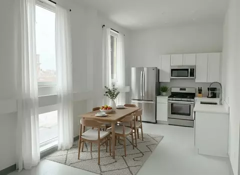 78 Middlesex St, Lowell, MA 01852
