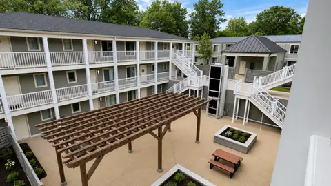 1304 Elliott Dr, Oxford, MS 38655
