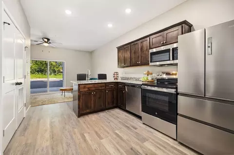3861 W University St, Springfield, MO 65807