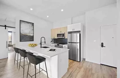 75 Baldwin St, Lynn, MA 01902 photo 4