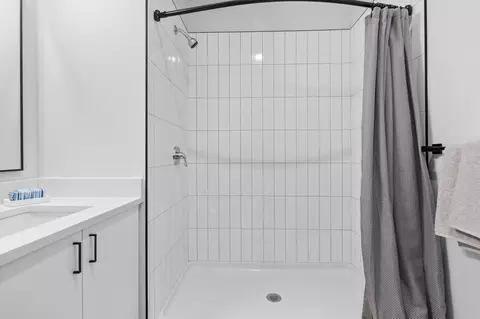 75 Baldwin St, Lynn, MA 01902 photo 8