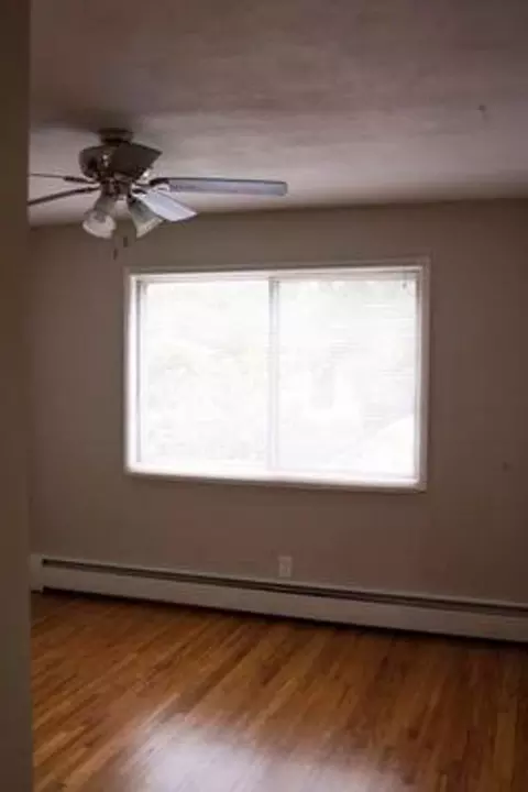 815 13th Ave SE, Minneapolis, MN 55414 photo 2