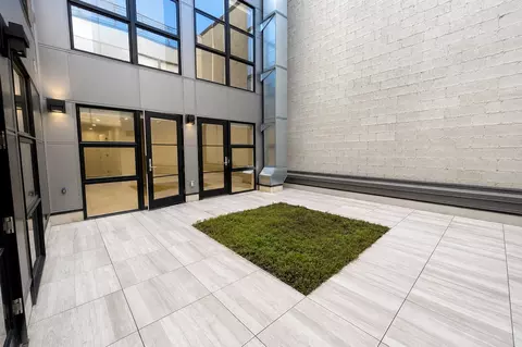 1716 14th St NW, Washington, DC 20009 photo 4