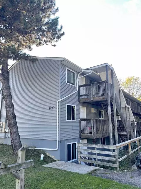 480 Massillon Rd, Akron, OH 44306