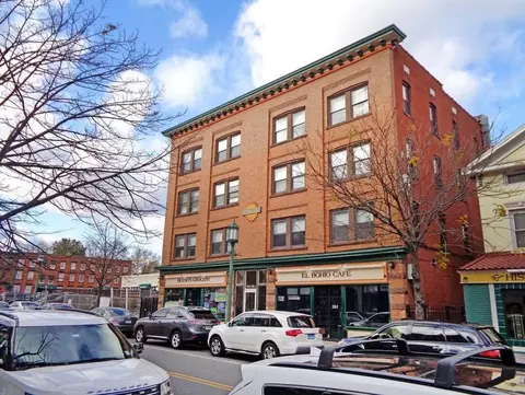 90 Park St, Hartford, CT 06106