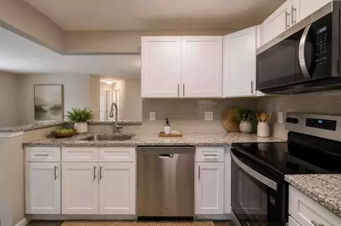 67 Harry S Truman Dr, Largo, MD 20774 photo 5
