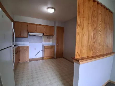 10416 W Hampton Ave, Milwaukee, WI 53225