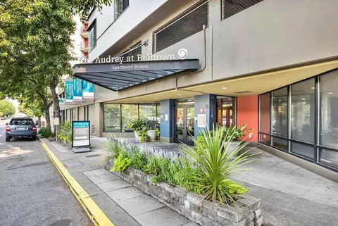 2922 Western Ave, Seattle, WA 98121 photo 47