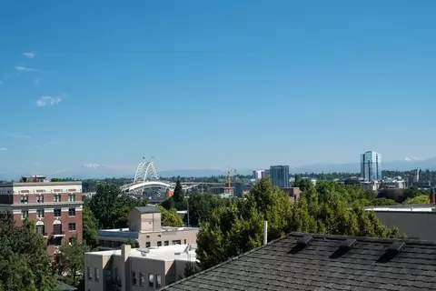 2185 SW Yamhill St, Portland, OR 97205