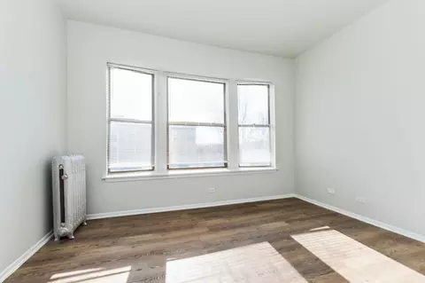 4400 S Indiana Ave, Chicago, IL 60653