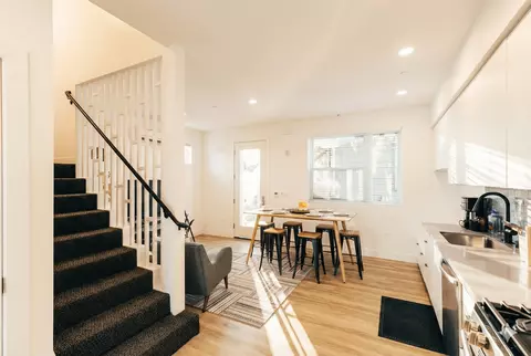 1054 18th St, Oakland, CA 94607 photo 9