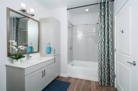 21 Executive Dr, Stoneham, MA 02180 photo 9