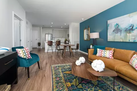 21 Executive Dr, Stoneham, MA 02180 photo 5