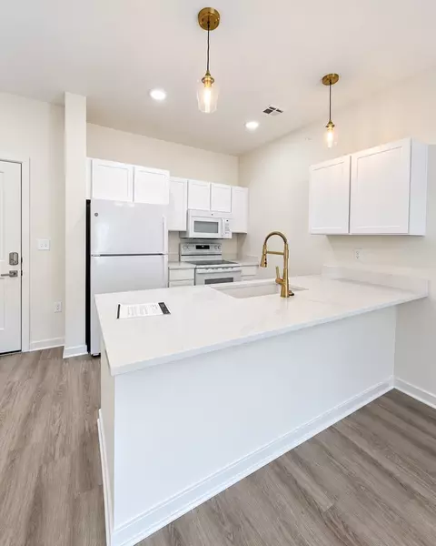 1621 W 9th St, Lawrence, KS 66044 photo 11