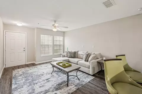6720 15th St E, Sarasota, FL 34243 photo 9