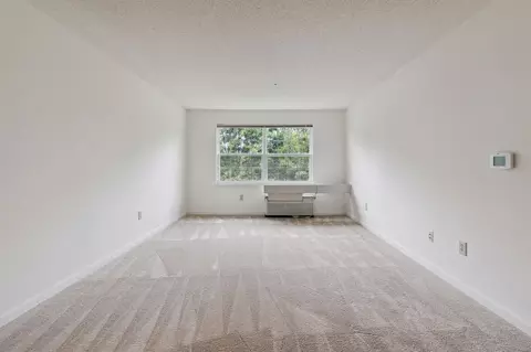 9000 Briarcroft Ln, South Laurel, MD 20708 photo 9