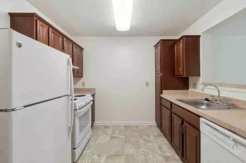 9000 Briarcroft Ln, South Laurel, MD 20708 photo 12