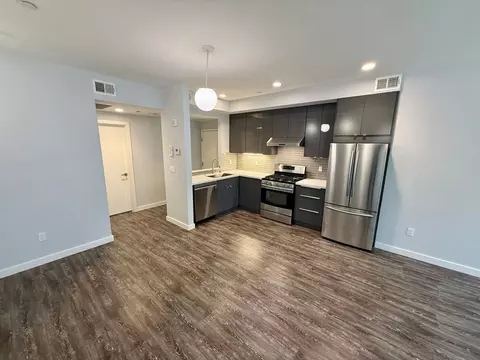 4022 24th St, San Francisco, CA 94114