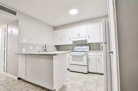 2401 45th St, Lubbock, TX 79412