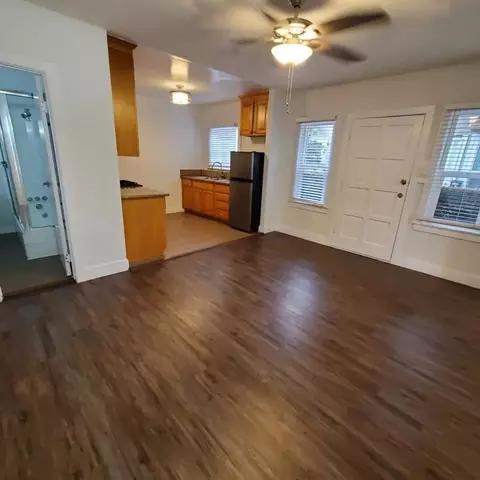 5414 Fountain Ave, Los Angeles, CA 90029