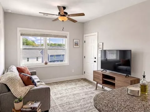 651 N Oneil St, Clayton, NC 27520