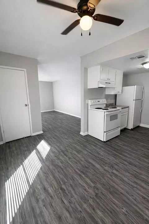 6730 Everhart Rd, Corpus Christi, TX 78413