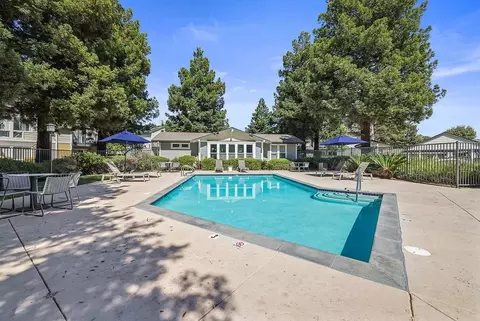 36826 Cherry St, Newark, CA 94560 photo 2