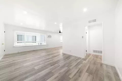 1961 S Garth Ave, Los Angeles, CA 90034