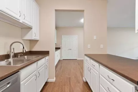 5402 Ramsey St, Duluth, MN 55807 photo 3