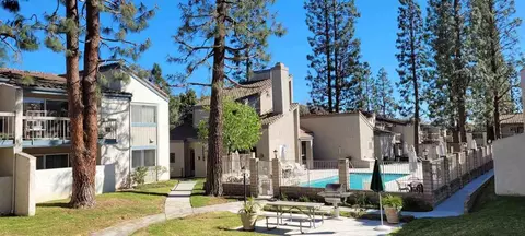99 N Ashwood Ave, Ventura, CA 93003
