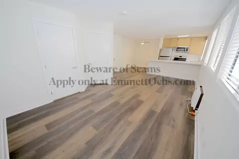 1535 Amherst Ave, Los Angeles, CA 90025