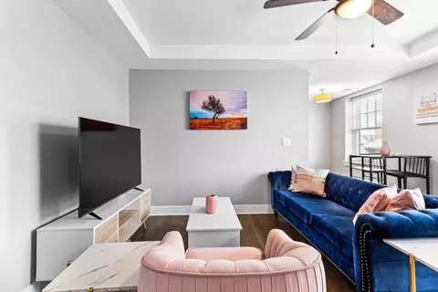 E Kirby St, Detroit, MI 48202