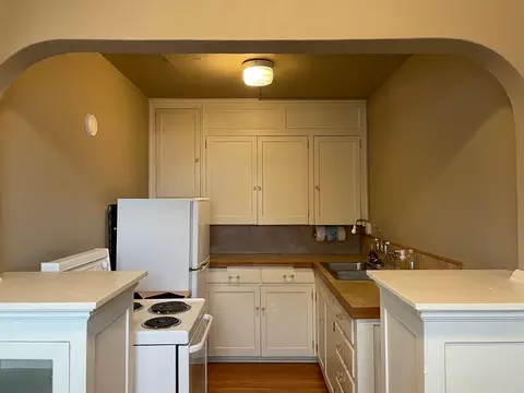 511 W Evergreen Blvd, Vancouver, WA 98660
