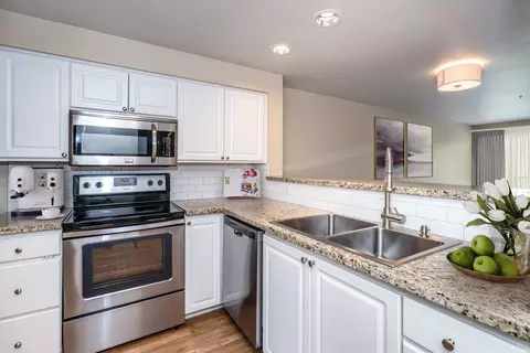 431 Kirkland Ave, Kirkland, WA 98033