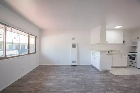 10645 Valley Spring Ln, Los Angeles, CA 91602