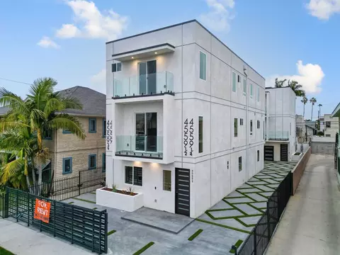 4559 W 18th St, Los Angeles, CA 90019