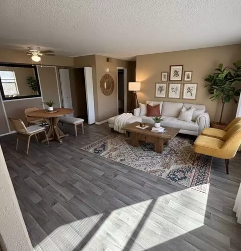 411 W K Pl, Jenks, OK 74037