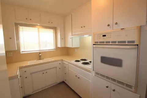 5853 Greenleaf Ave, Whittier, CA 90601