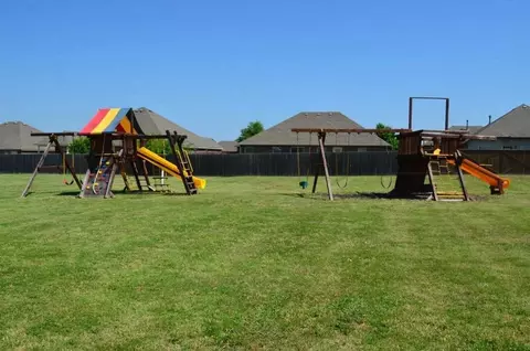 3400 E Fairmont St, Broken Arrow, OK 74014 photo 14