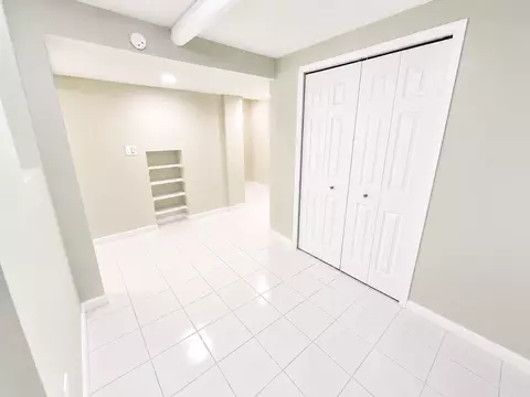 800 W Huron St, Ann Arbor, MI 48103 photo 6