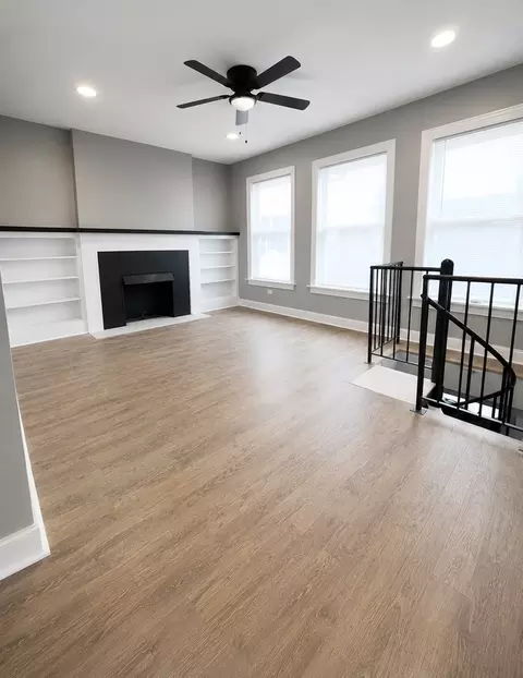 6257 N Lakewood Ave, Chicago, IL 60660